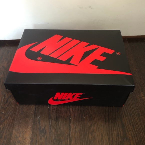 BRAND NEW AIR JORDAN 1 - Picture 2 of 4